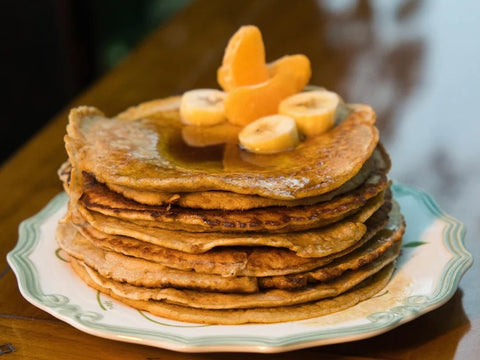 Pfannkuchen mit Leinölsirup